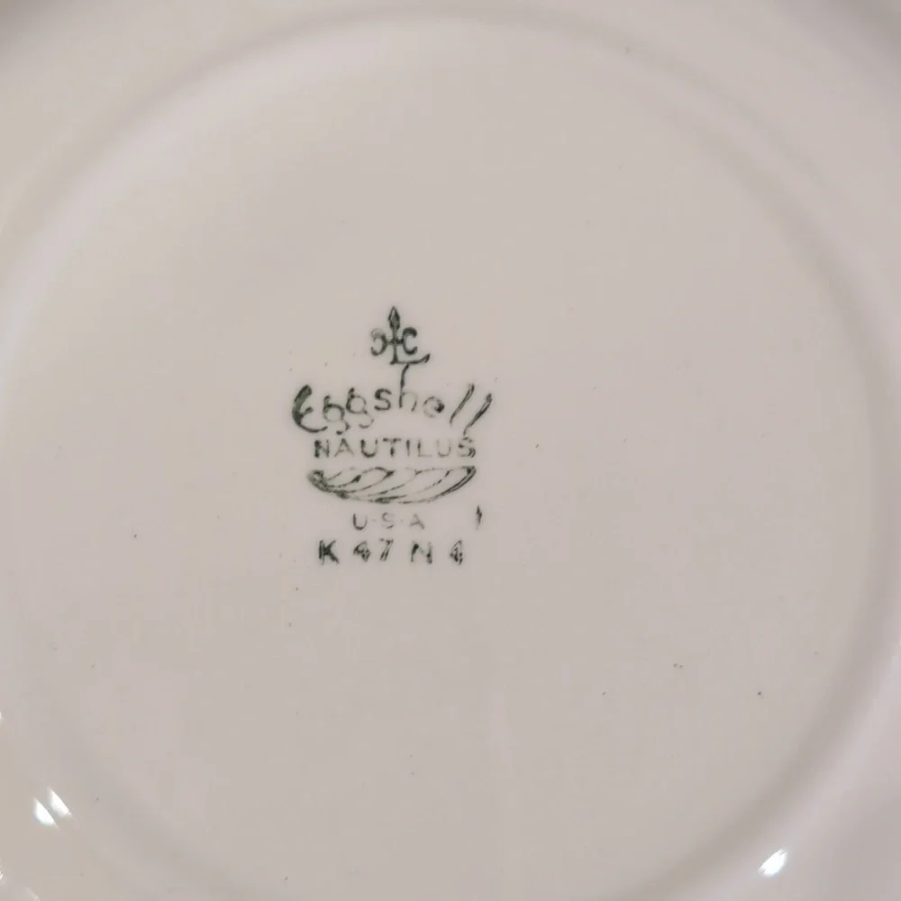4 Vintage Homer Laughlin Eggshell Nautilus Ferndale China Rimmed Soup Bowl 8.25